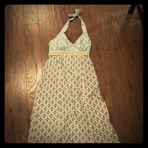 Woman’s Athleta dress